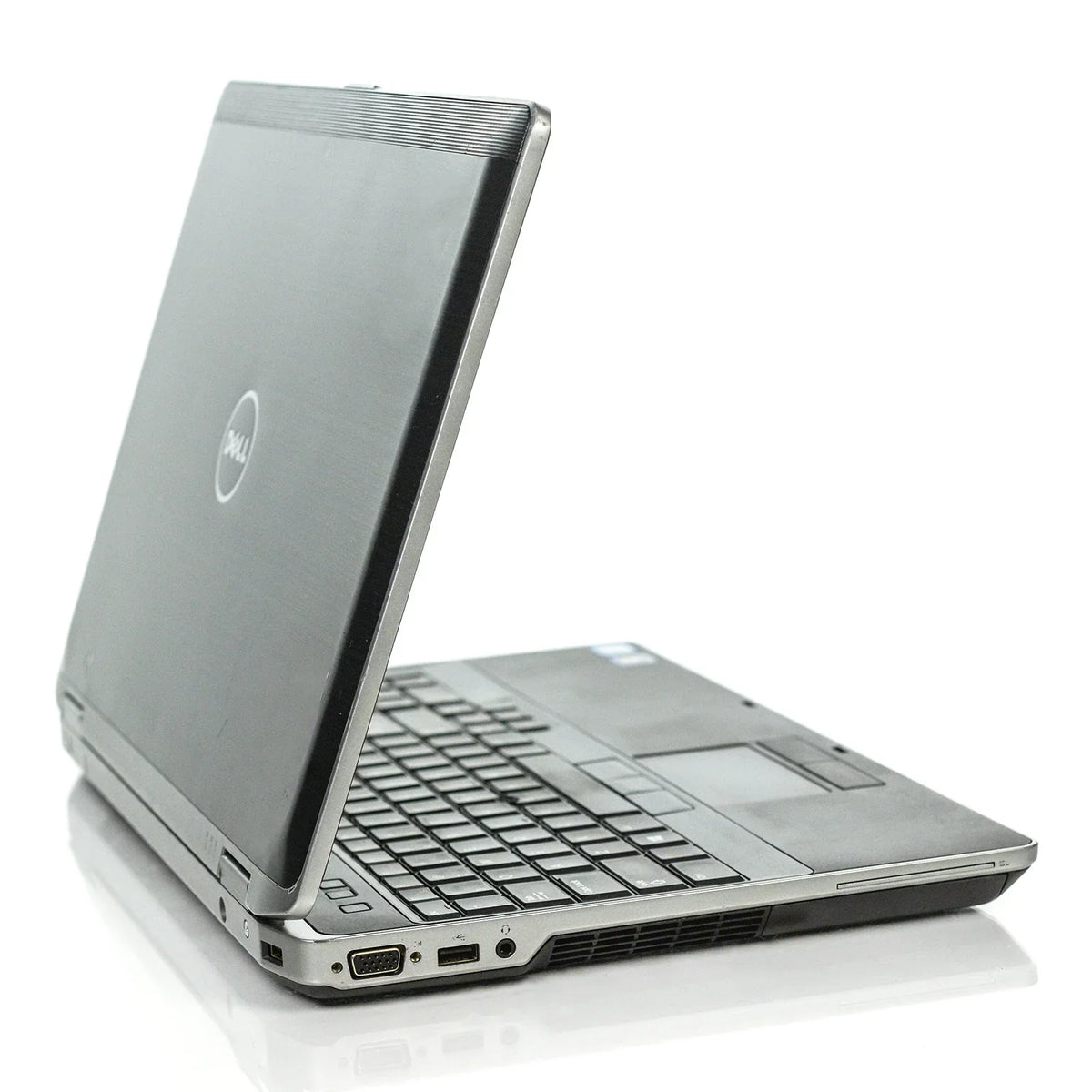 Pre-Owned  Latitude E6530 Laptop i7 Dual-Core 8GB 250GB Win 10 Pro B v.WCB