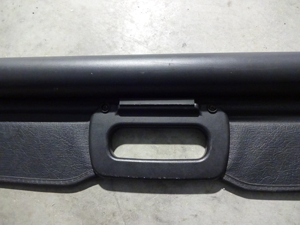Pre-Owned 2009 Jeep Grand Cherokee Rear Black Cargo shield OEM (Good)
