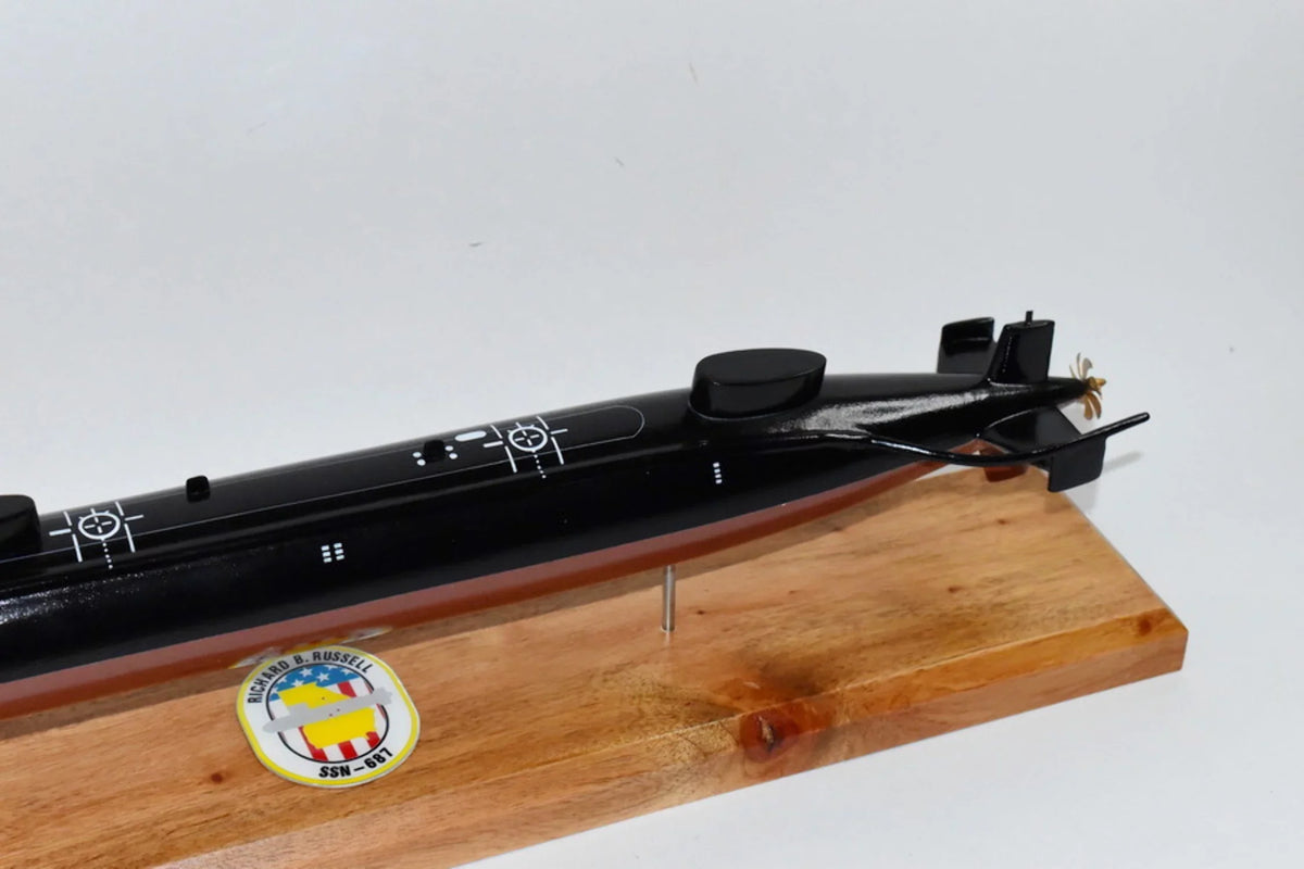 Russell SSN-687 Submarine Model, US Navy, Scale Model, Mahogany, Sturgeon Class. USS Richard B
