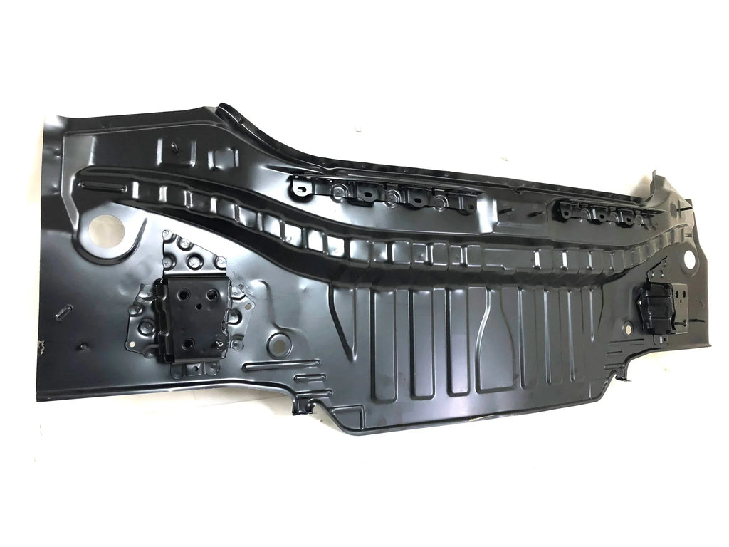 2018 2019 2020 2021 2022 suitable with  Camry Rear Trunk Body Lower Panel